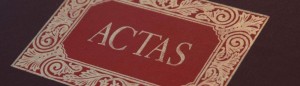 Libro de actas en una comunidad de propietarios